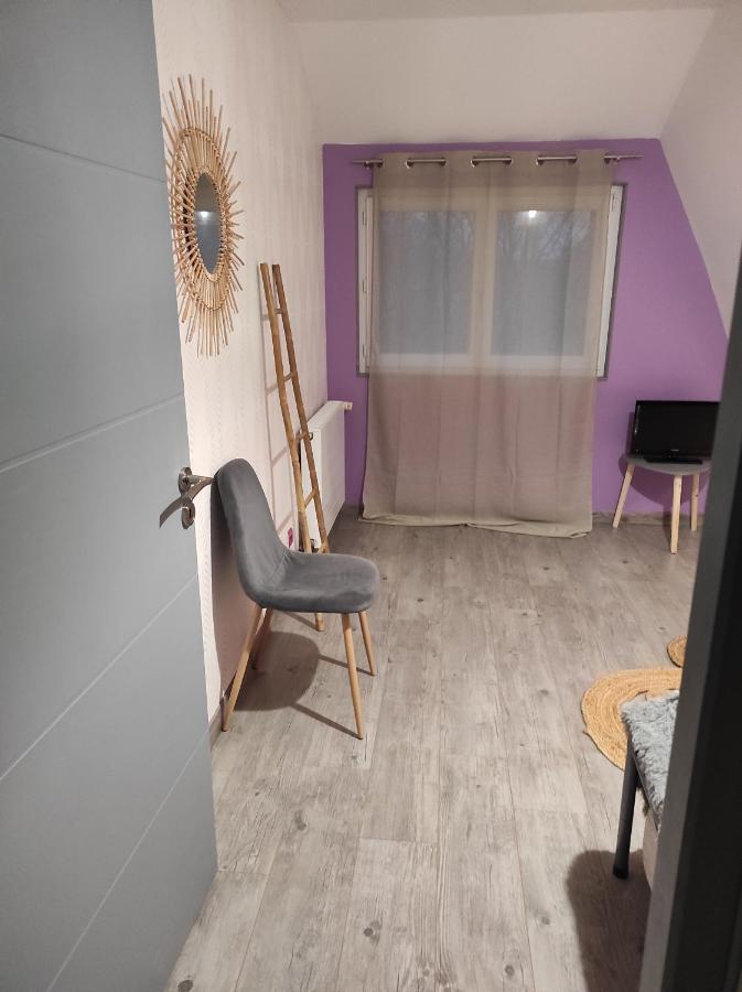 Agreable Et Spacieuse Chambre Familiale Sansac-de-Marmiesse 외부 사진