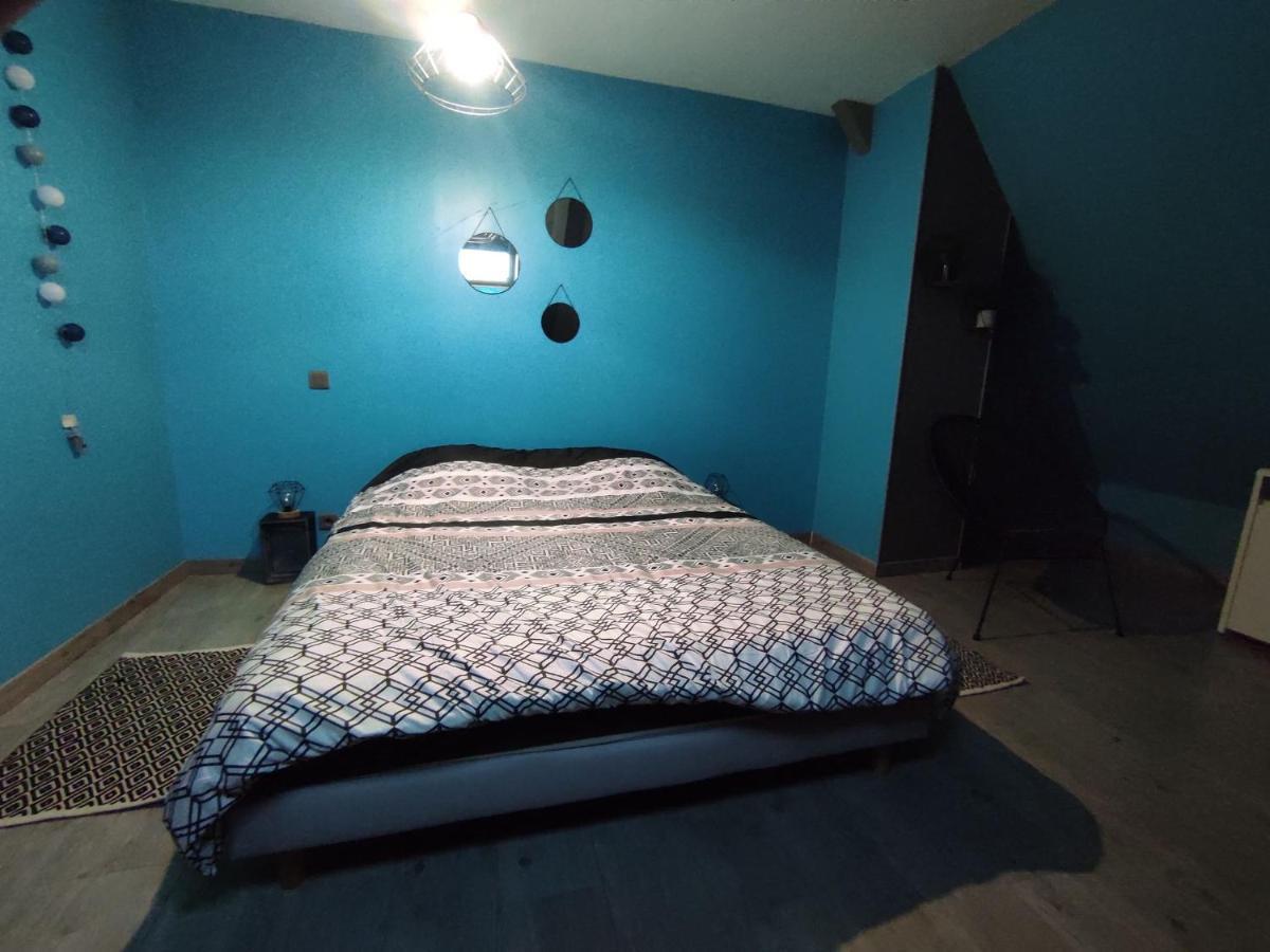 Agreable Et Spacieuse Chambre Familiale Sansac-de-Marmiesse 외부 사진